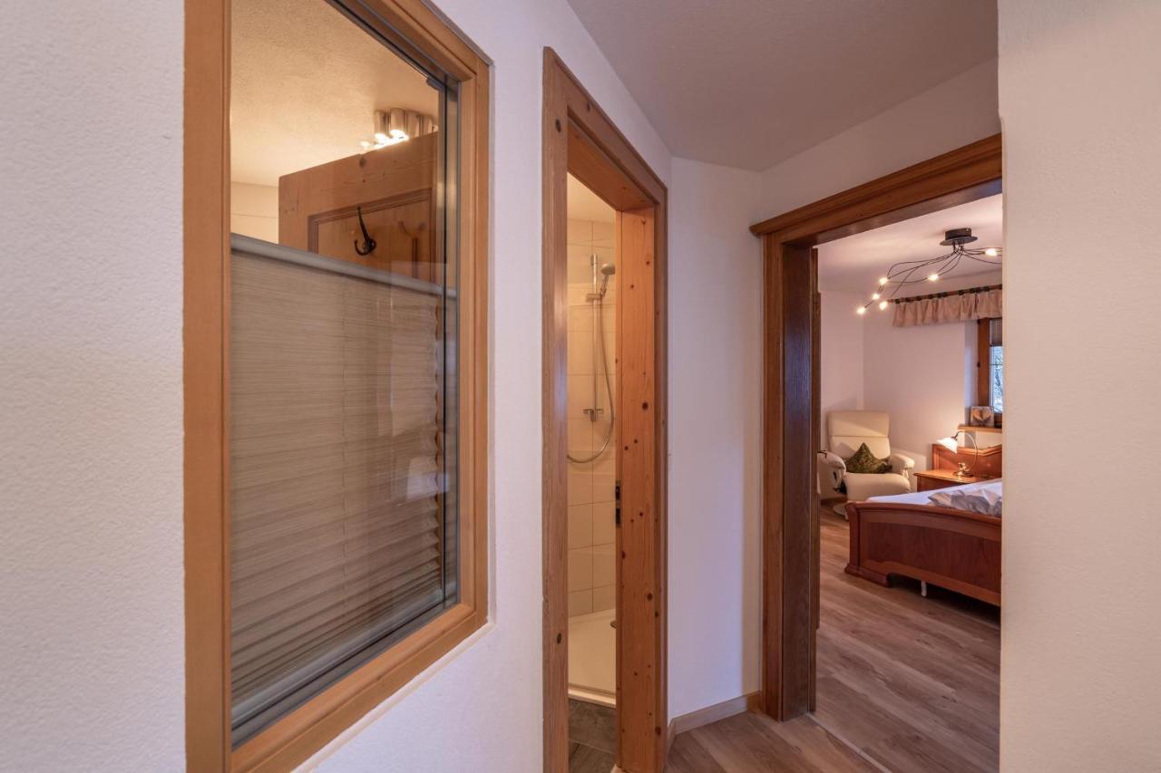 Landhaus Seiringer Apartments Finkenberg Eksteriør bilde